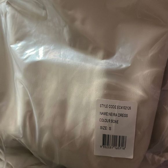 Elliatt Neira Smocked SunDress  in Bone color size S NWT$258 - Picture 8 of 8